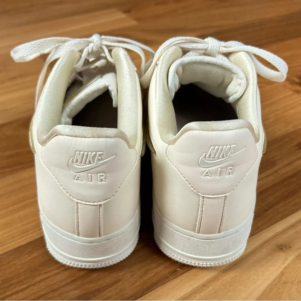 Nike | Women’s Pale Ivory Jelly Jewel Air Force 1 lace up sneaker, size 8.5